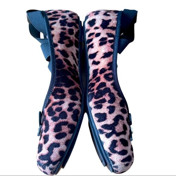 Jessica Simpson Madison Animal Print Crisscross Ankle Ballet Flat Shoes Sz 4M - Picture 5 of 14